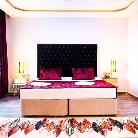 Marine View Hotel Ялова Екстериор снимка