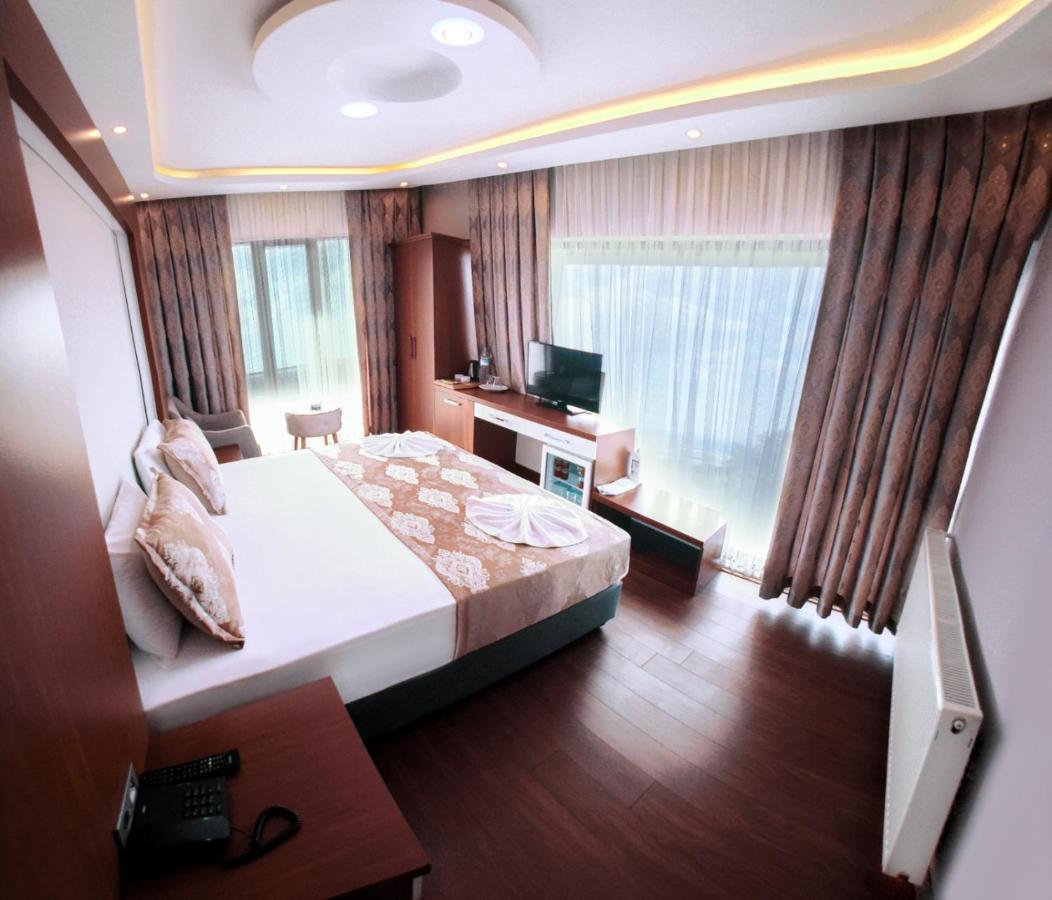 Marine View Hotel Ялова Екстериор снимка