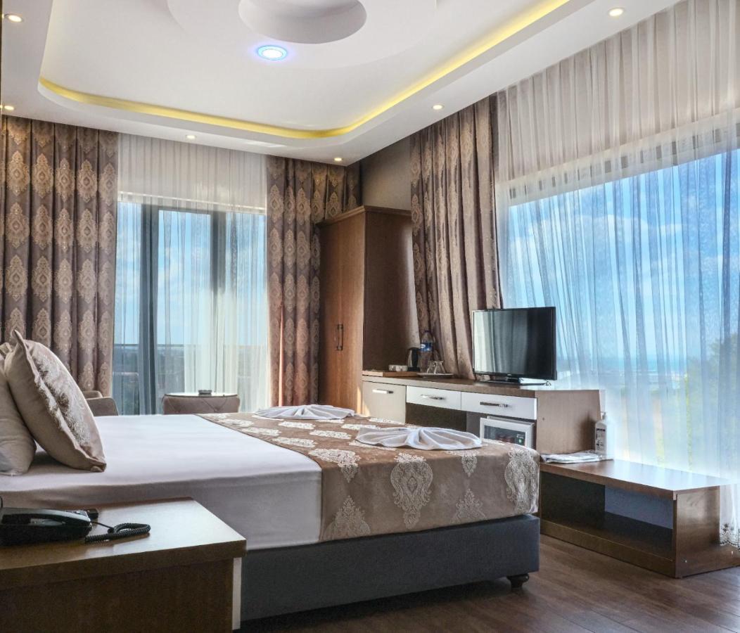 Marine View Hotel Ялова Екстериор снимка