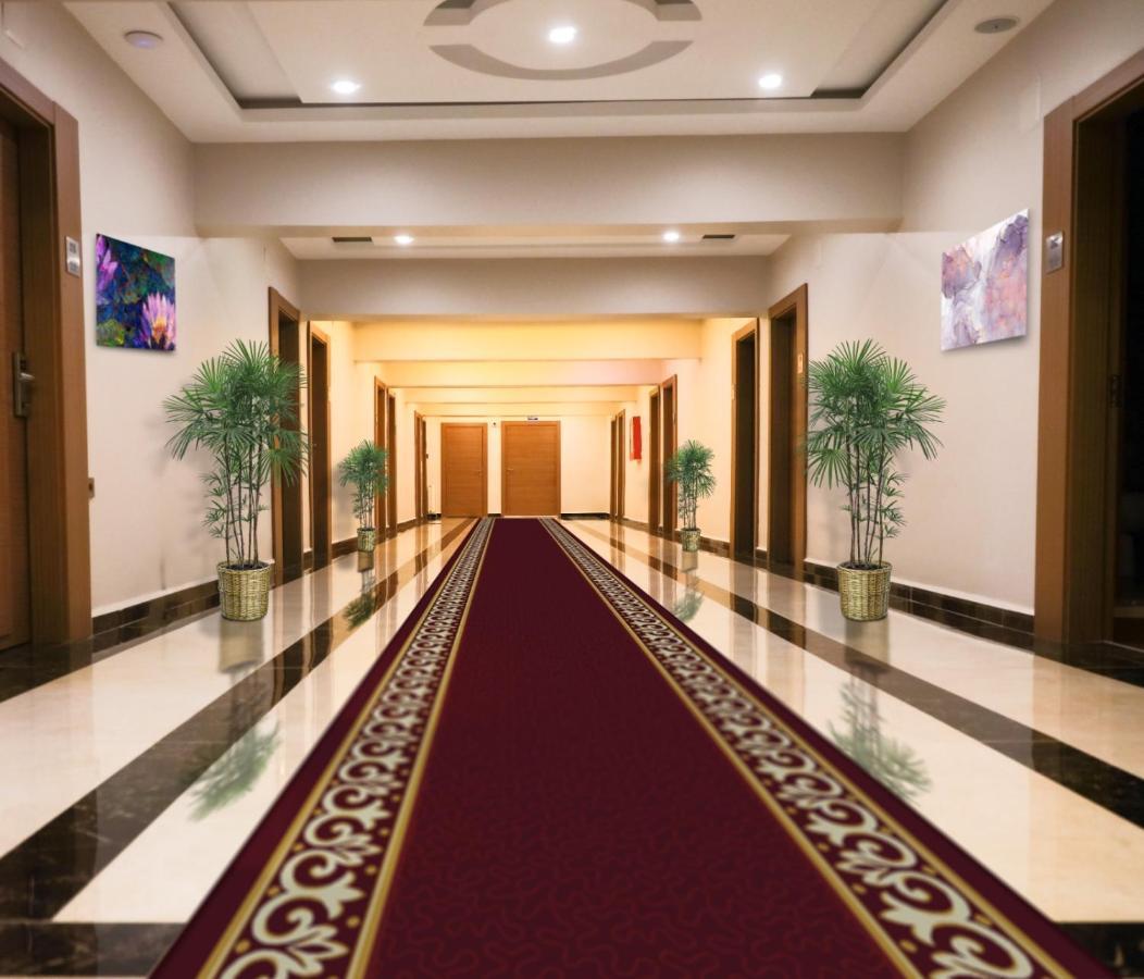 Marine View Hotel Ялова Екстериор снимка